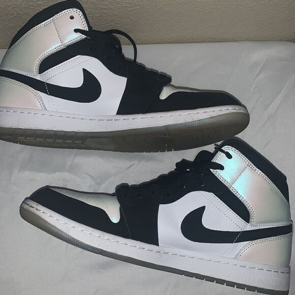 Air Jordan 1 Mid Diamond size 11 black and white excellent condition main image 4